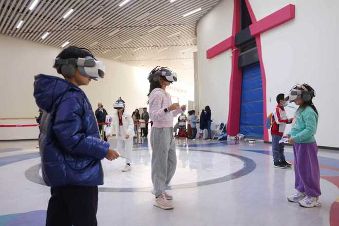 5年北京市中小学生科技创客活动开幕不朽情缘网站做木工、比航模202(图2)